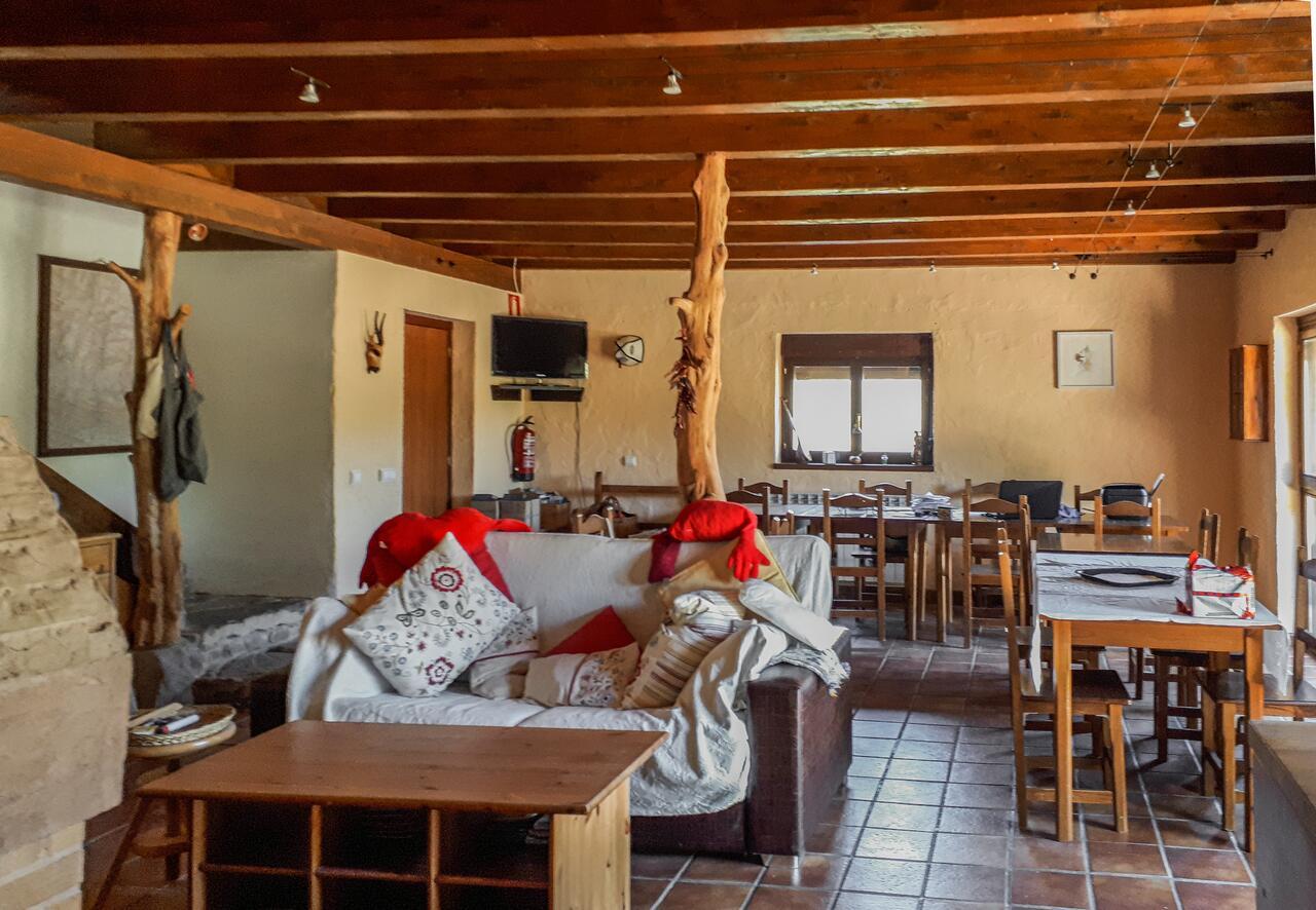 Albergue A'Noguera Кастиейо де Хака Екстериор снимка