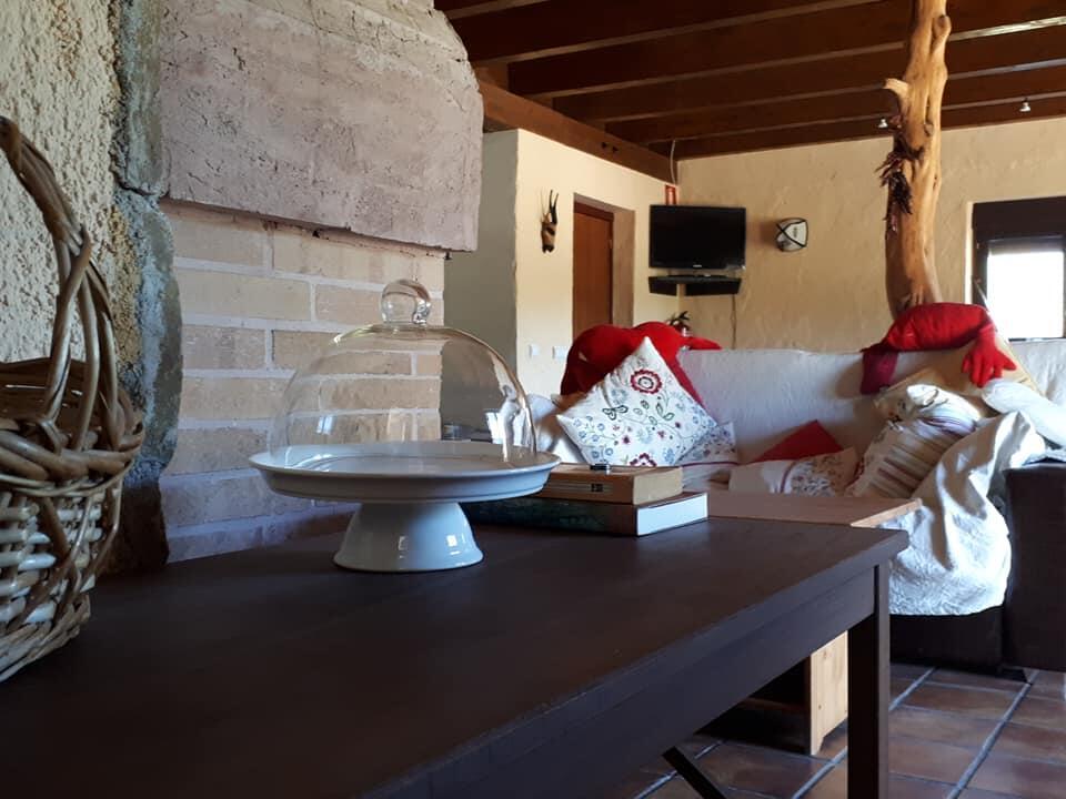 Albergue A'Noguera Кастиейо де Хака Екстериор снимка