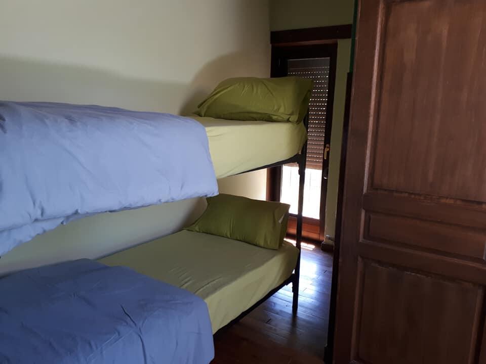 Albergue A'Noguera Кастиейо де Хака Екстериор снимка