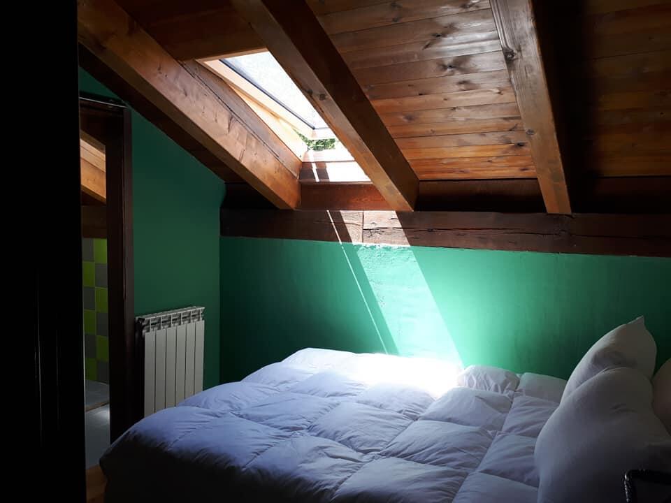 Albergue A'Noguera Кастиейо де Хака Екстериор снимка