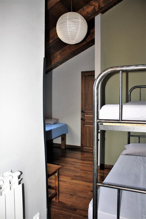 Albergue A'Noguera Кастиейо де Хака Екстериор снимка