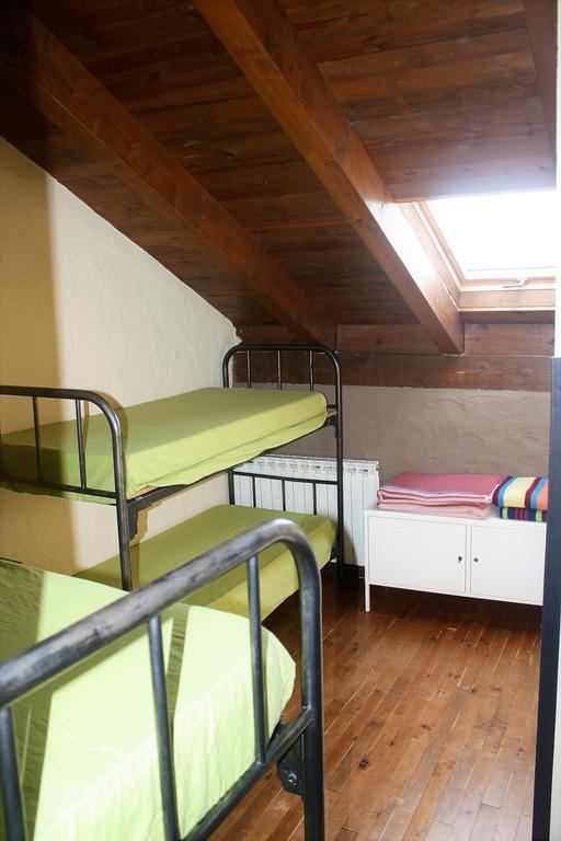 Albergue A'Noguera Кастиейо де Хака Екстериор снимка